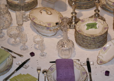 Service en porcelaine de Limoges à décor d'iris,époque art nouveau