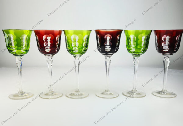 Six verres Roemer Christofle verts et rouges