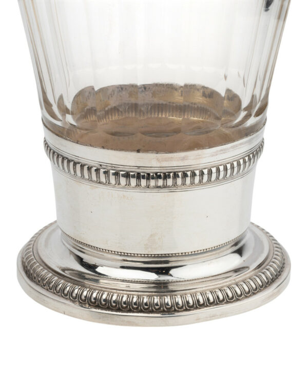 Superbe vase en cristal de Baccarat monture argent poinçon tête de mercure, orfèvre Louis Coignet, 1889/1893. – Image 2