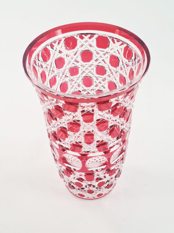 vase-cristal-taille-rouge