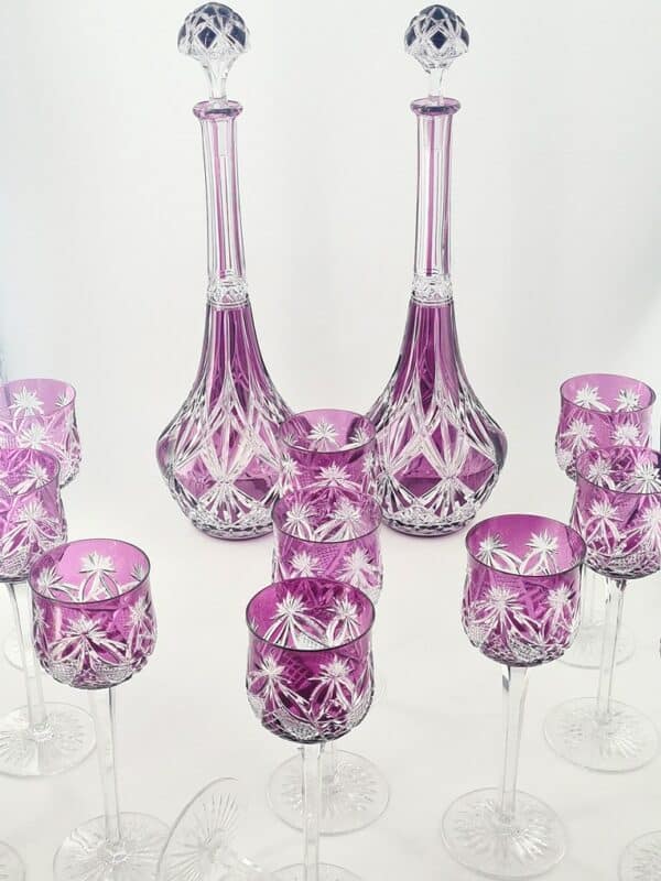 roemers-carafes-mauve-baccarat