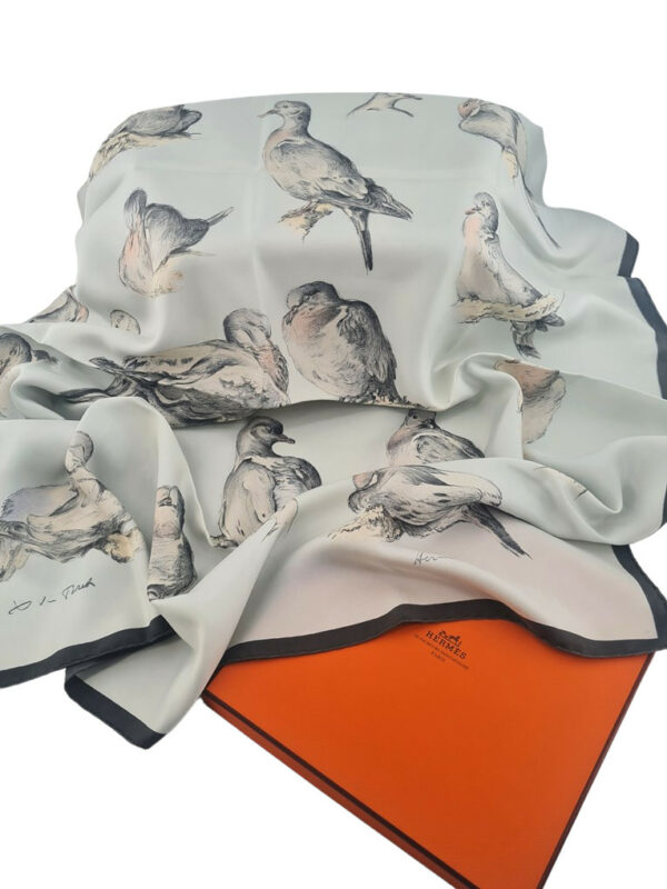 foulard-hermes-tourterelles