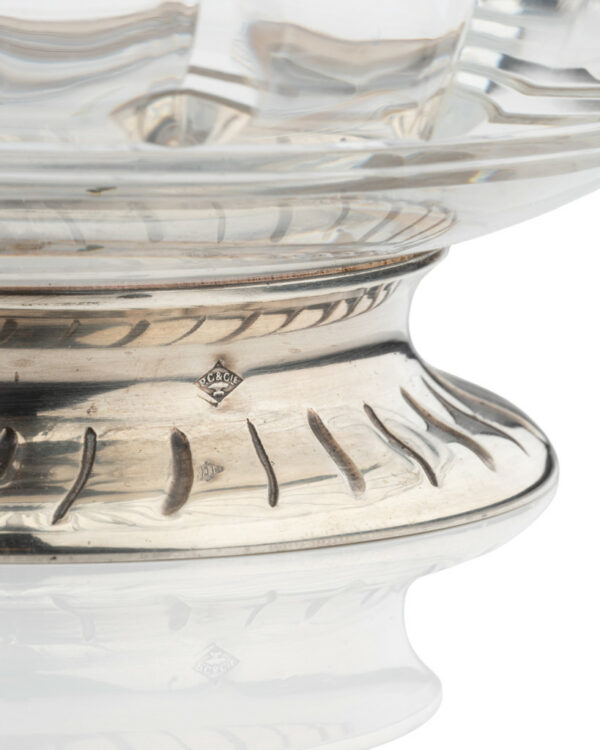 detail-pied
