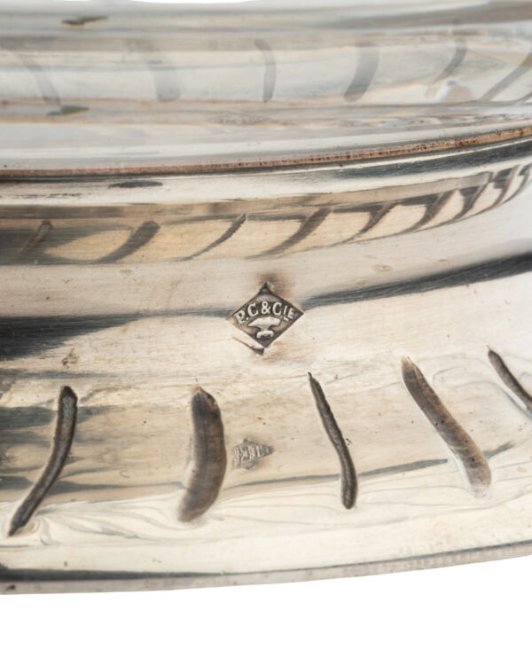 detail-poincon-base