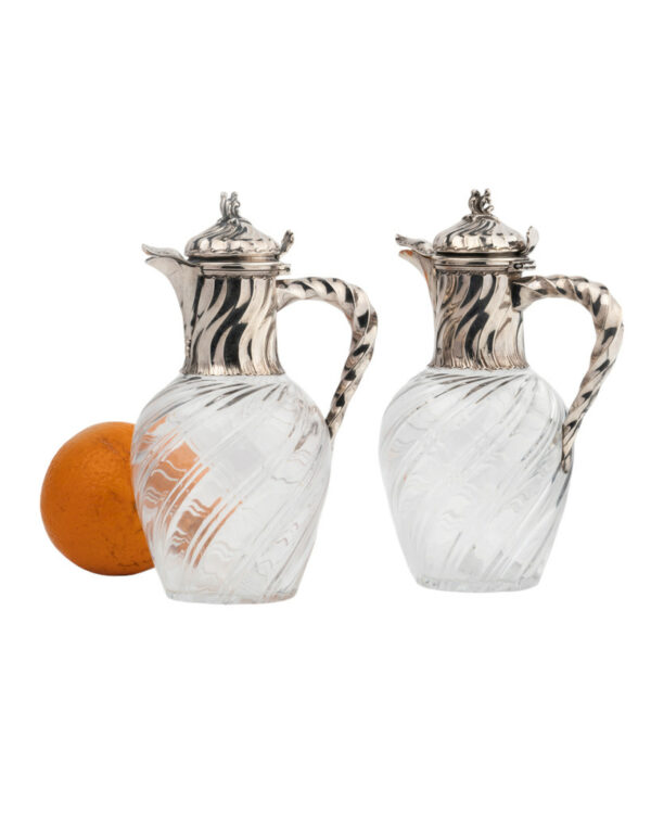 paire-aiguieres-baccarat