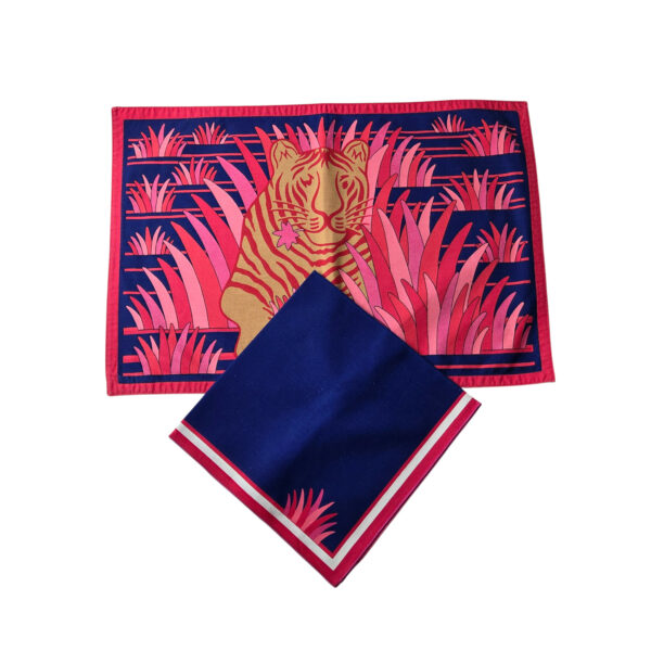 set-decor-2